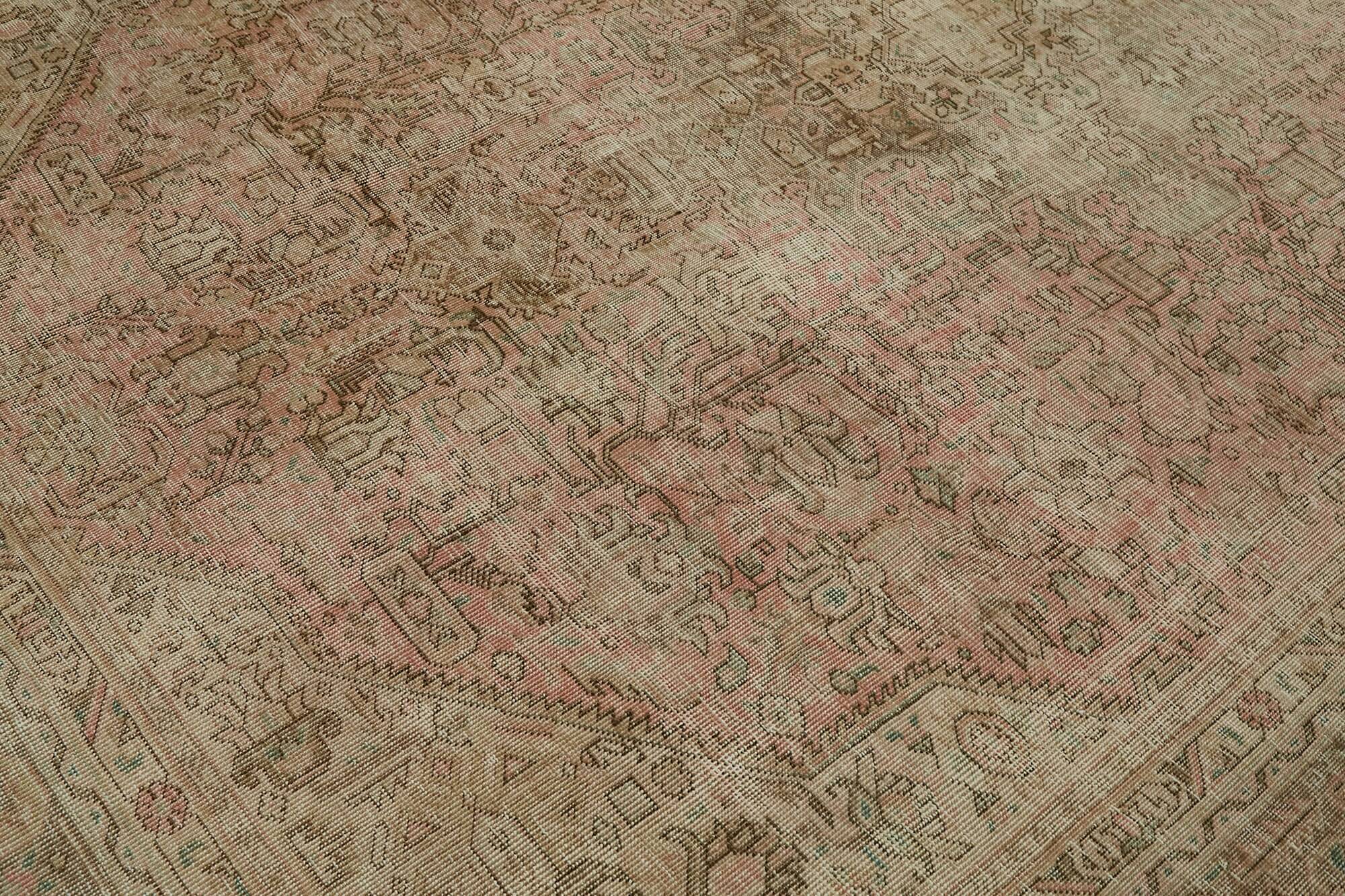 Hand-knotted persian antique 1970s 237 cm x 339 cm beige wool carpet