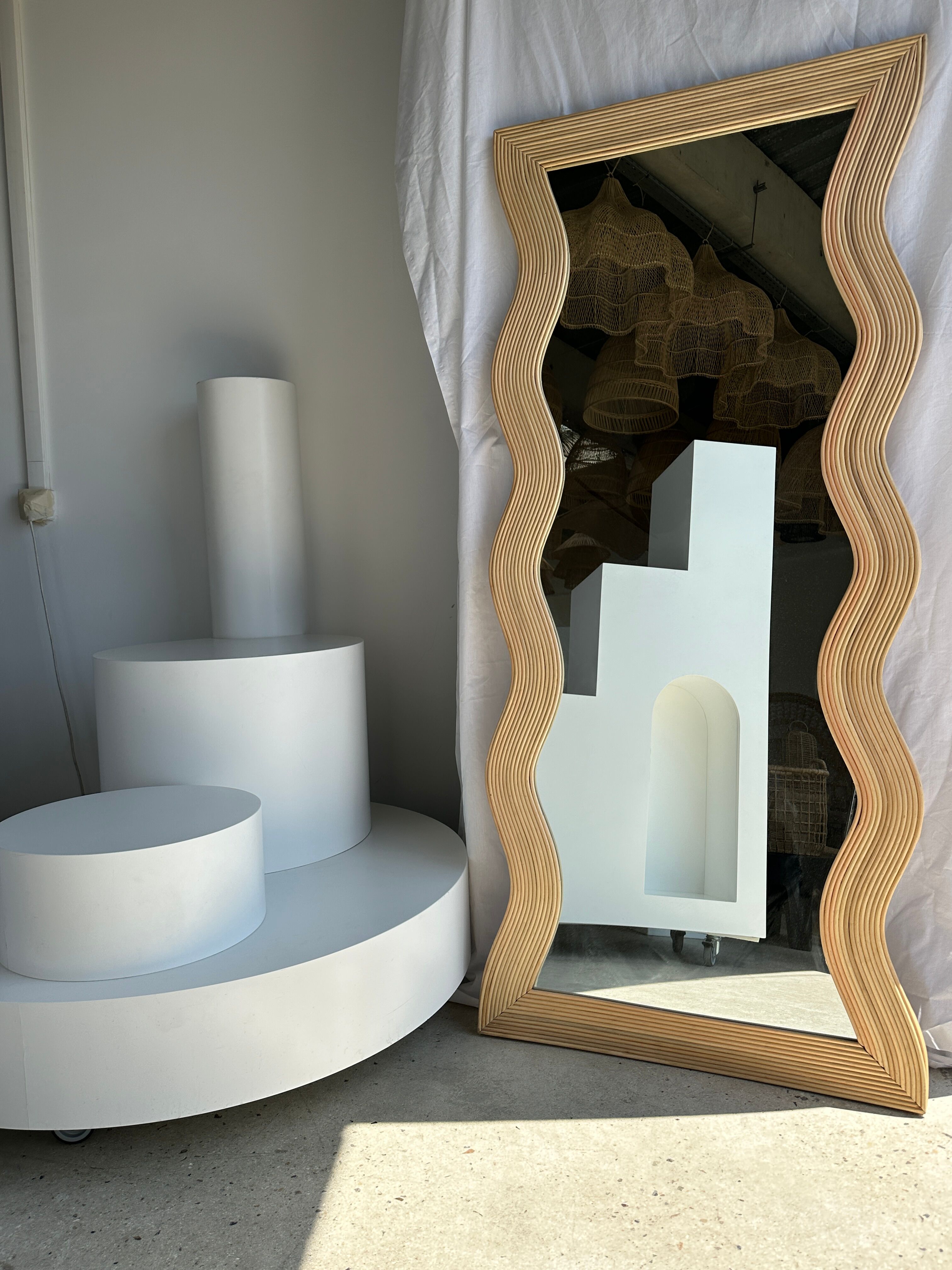 Zigzag rattan foot mirror H:182cm