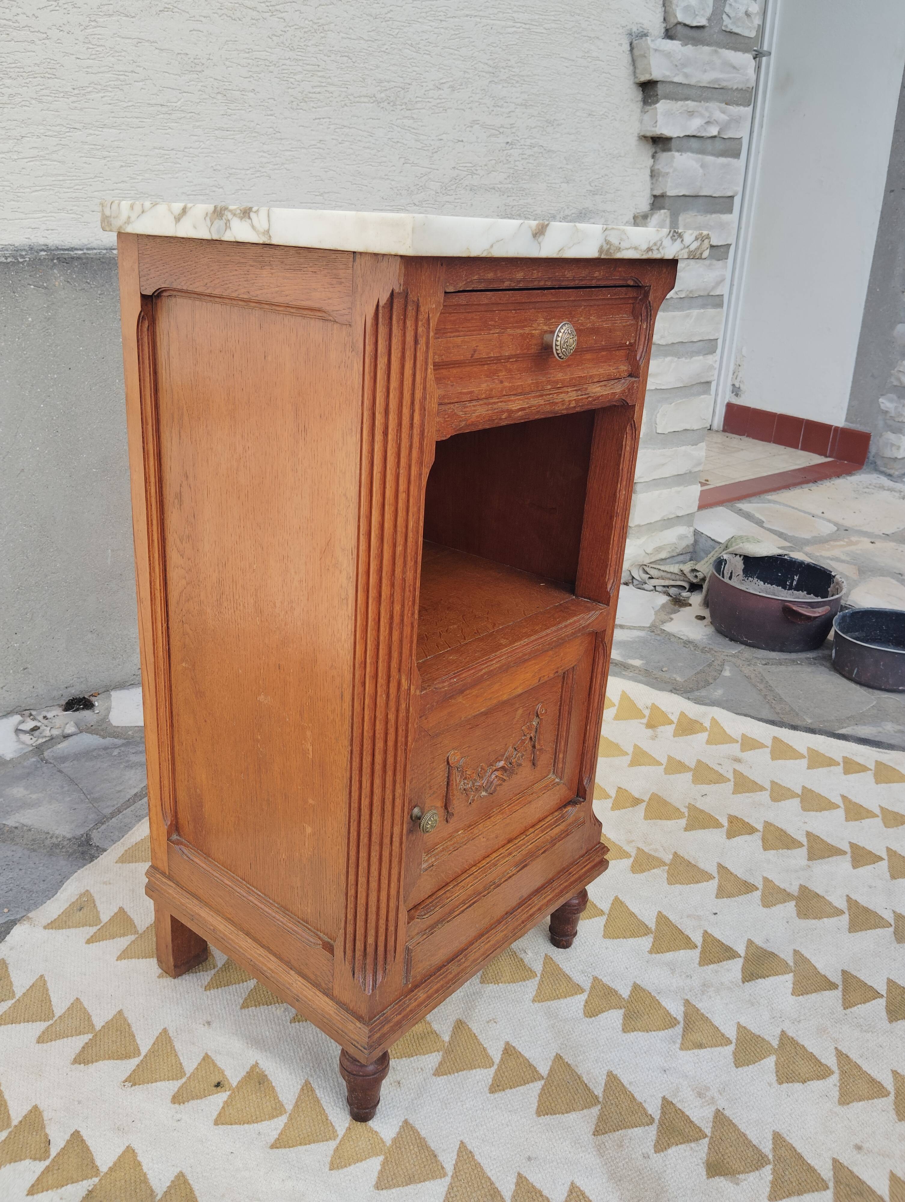 Chevet Art deco