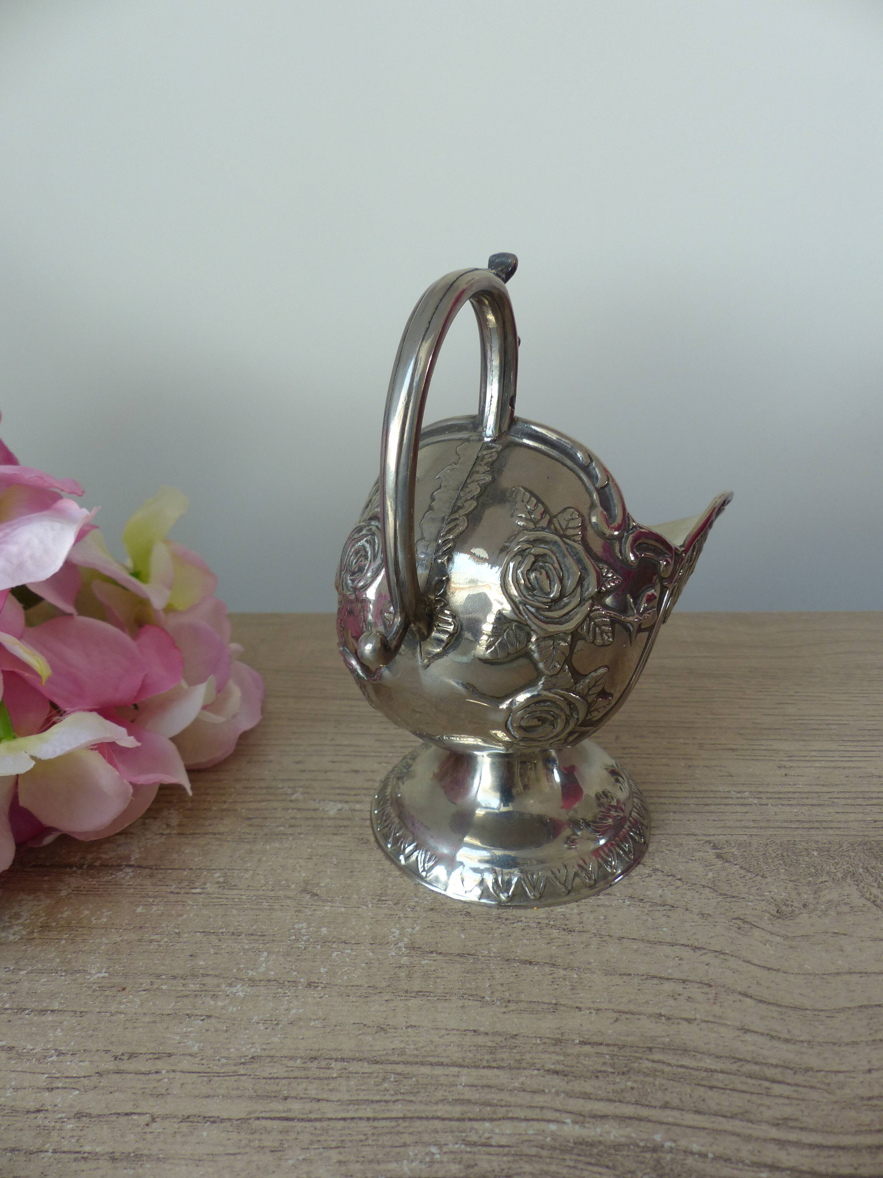 Sugar bowl Zinc alloy silver plated, sugar pot table decoration