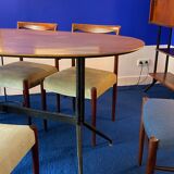 Italian oval dining table from the 60s