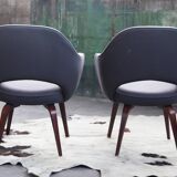 Eero Saarinen Knoll armchair upholstered in grey wool from the middle of the century