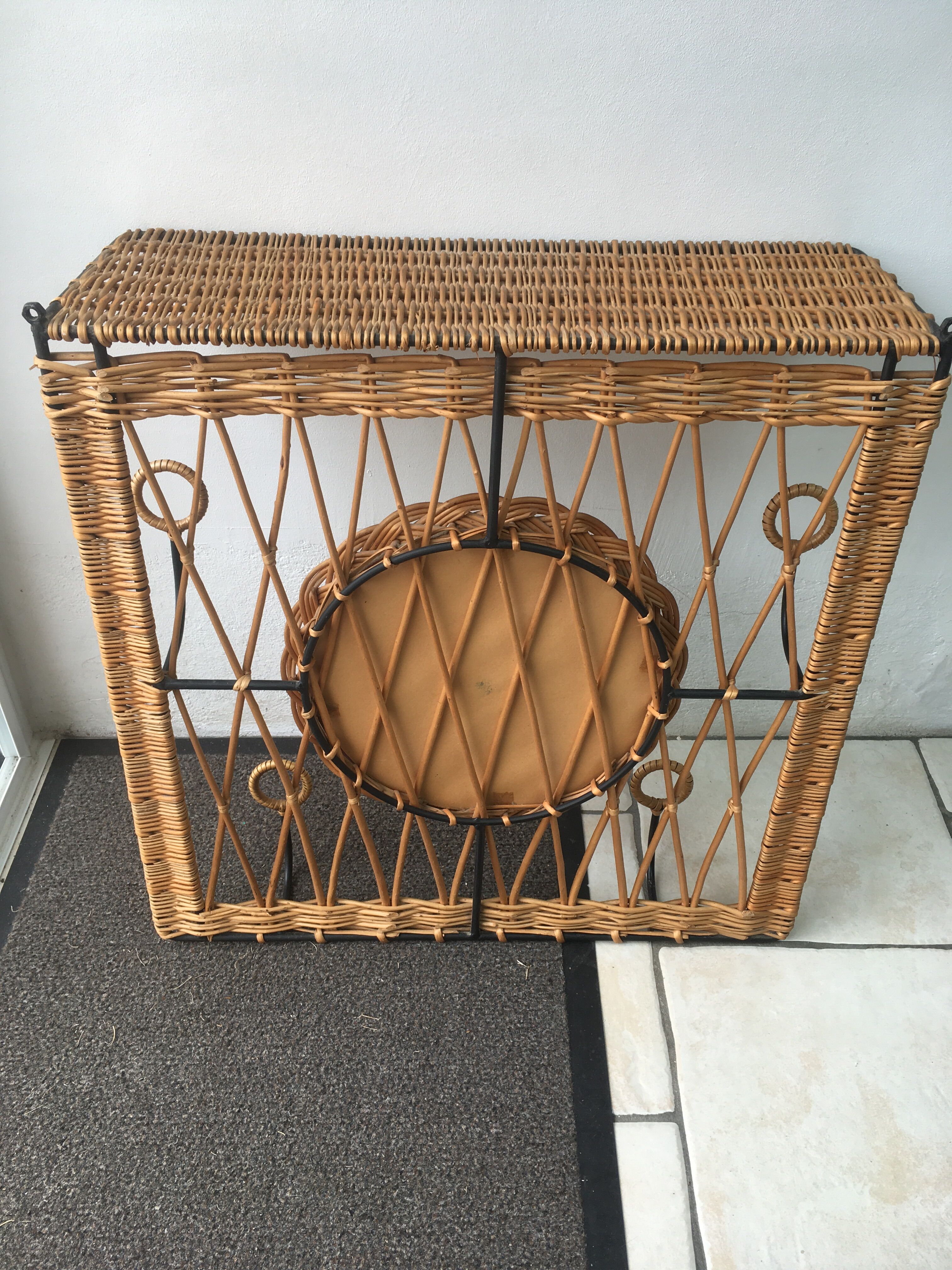 Coat hook and mirror in rattan