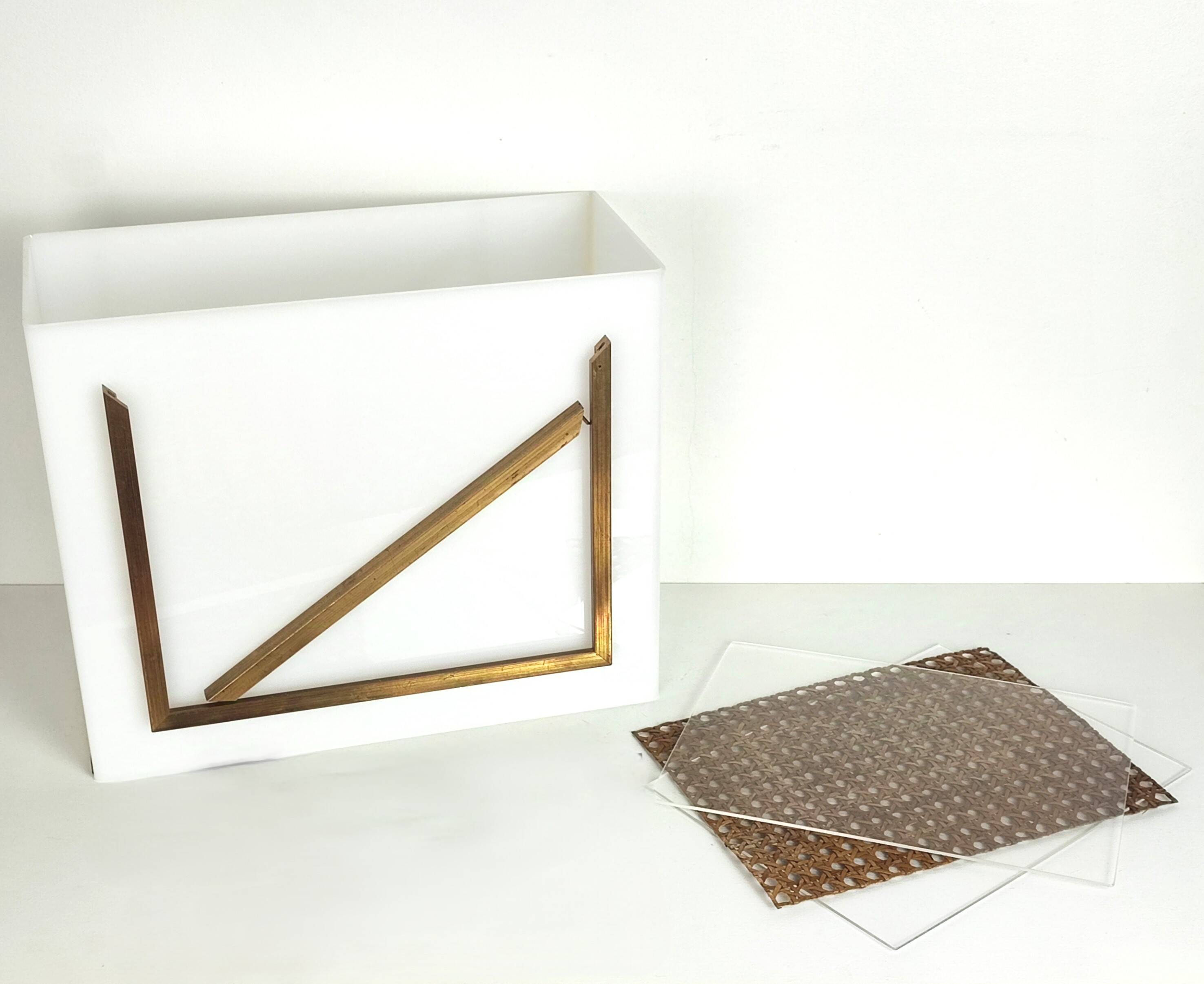 Italian lamp in plexiglass