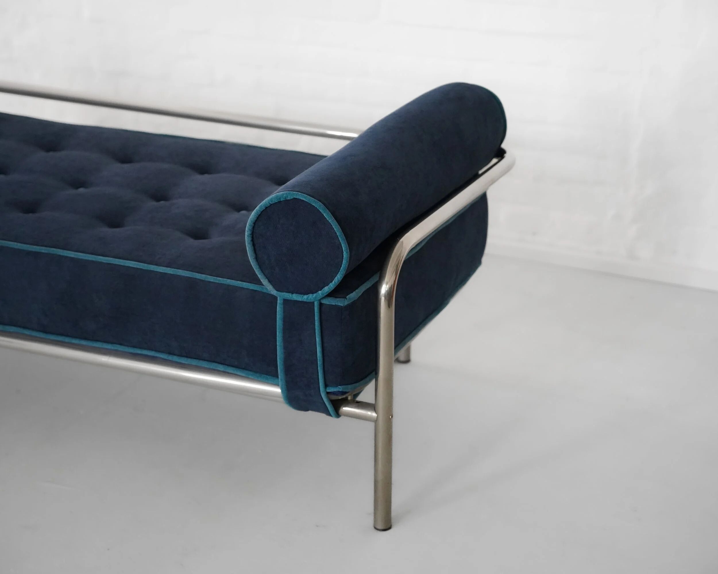Locus Solus daybed by Gae Aulenti for Poltronova