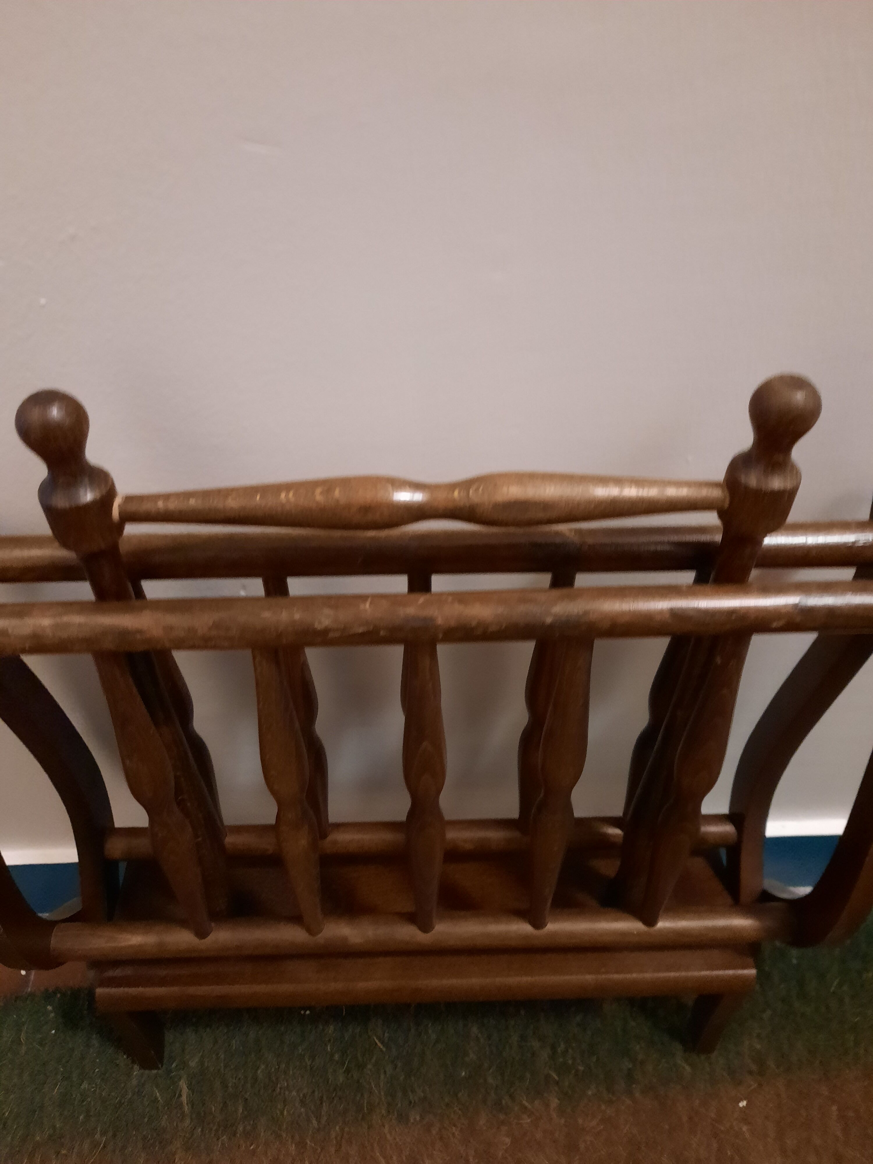 Vintage magazine holder