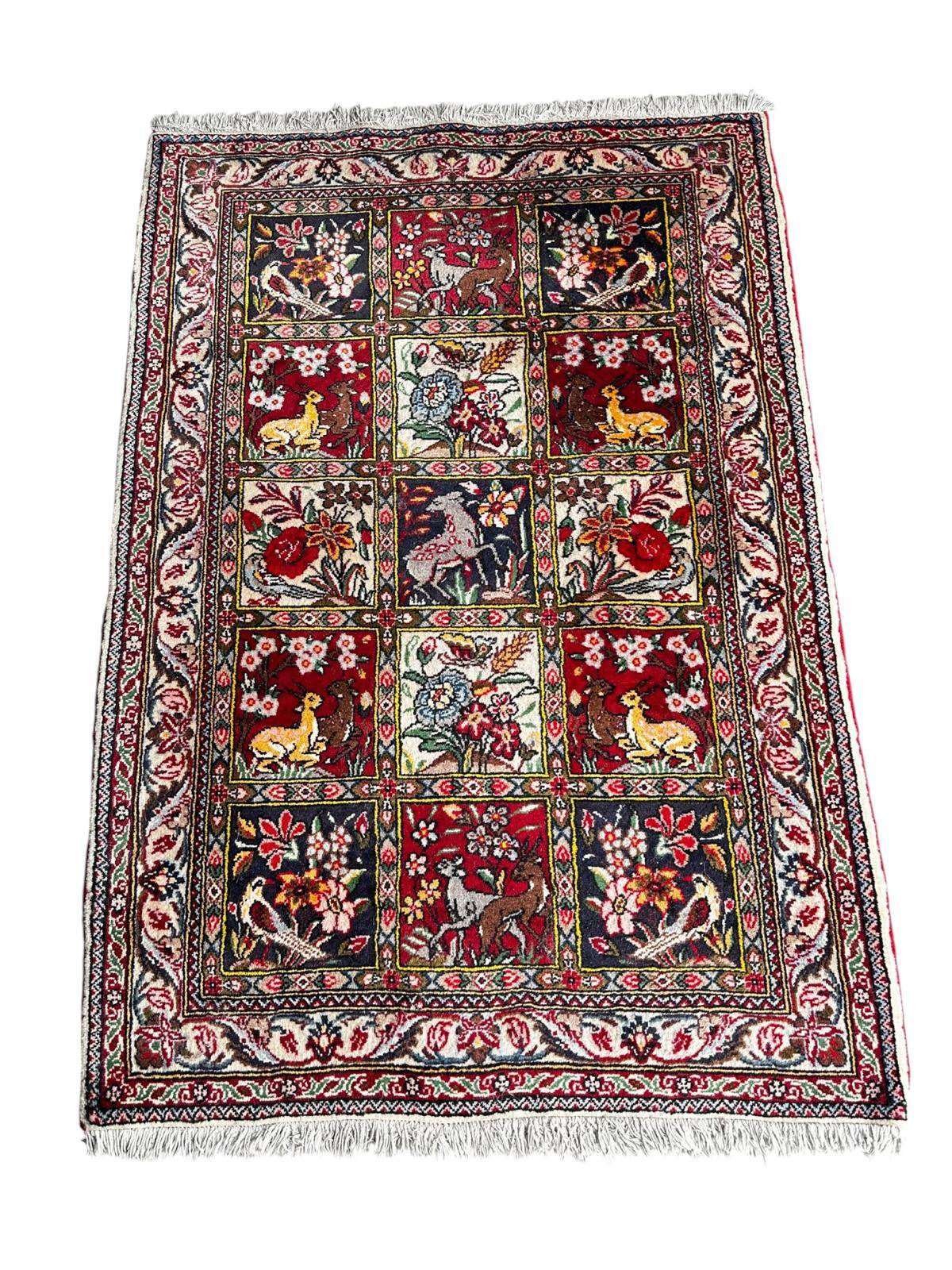Handmade Bakhtiar Persian rug 160cm x 110cm
