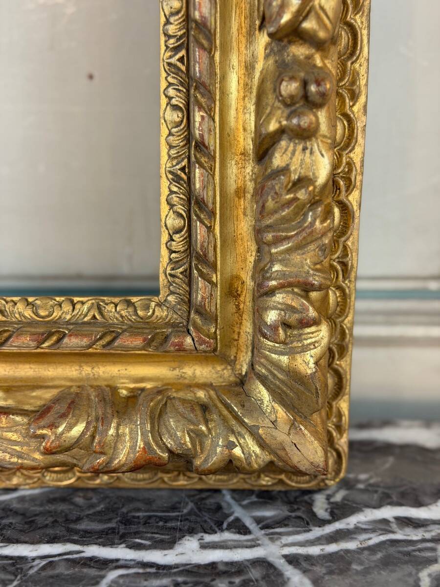 Carved and gilded wooden frame, France, 18th century