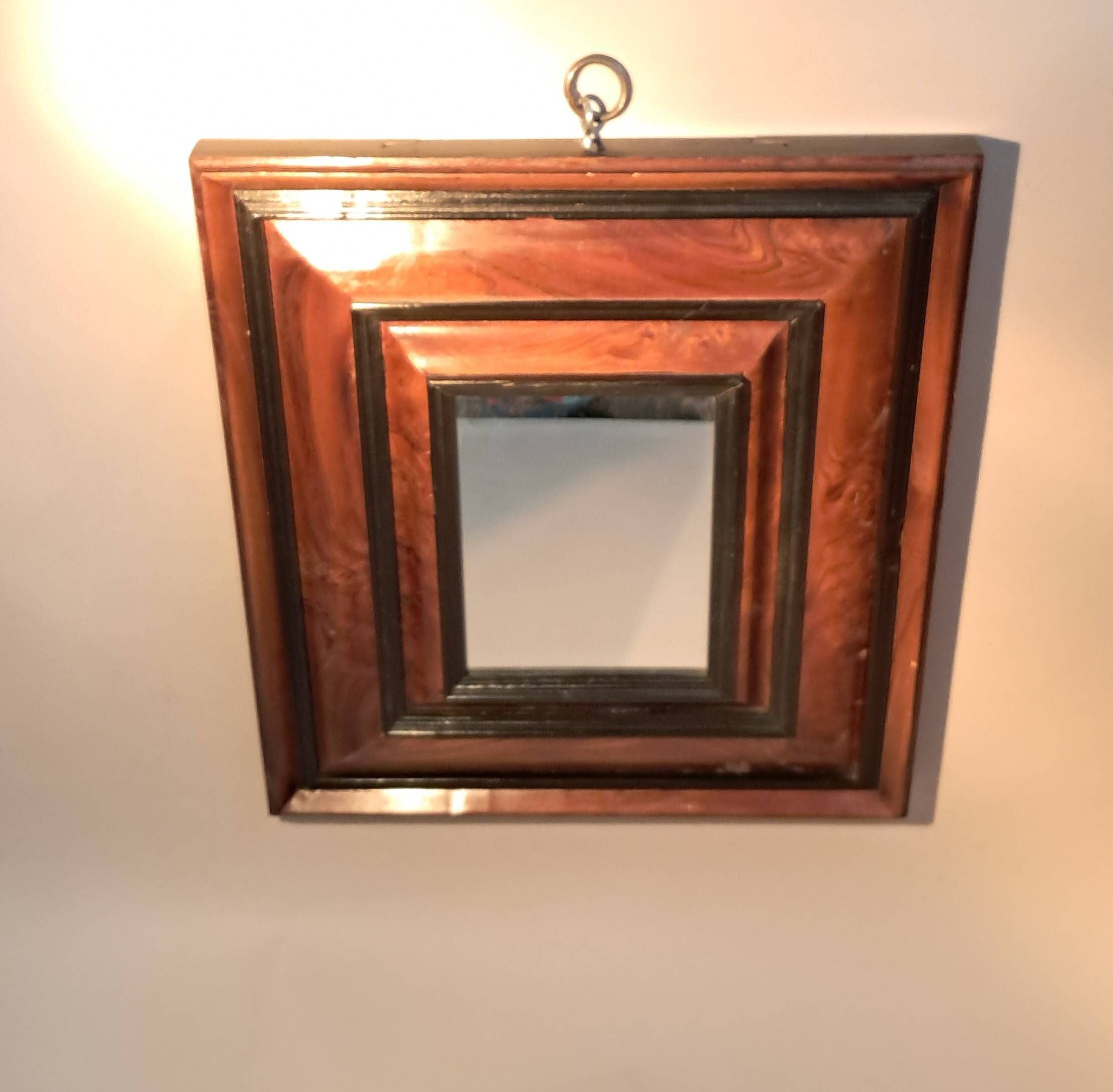 High period style mirror in solid wood from the early 20th century.