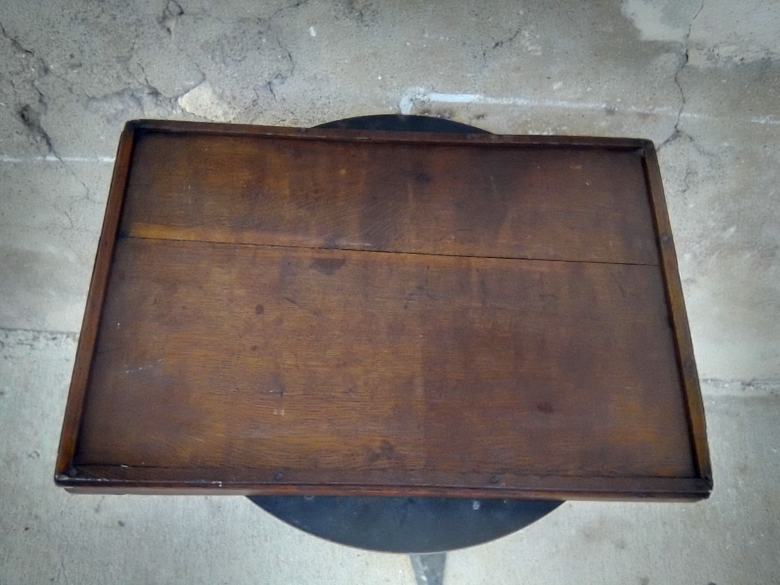 Large wooden serving tray 68 x 46