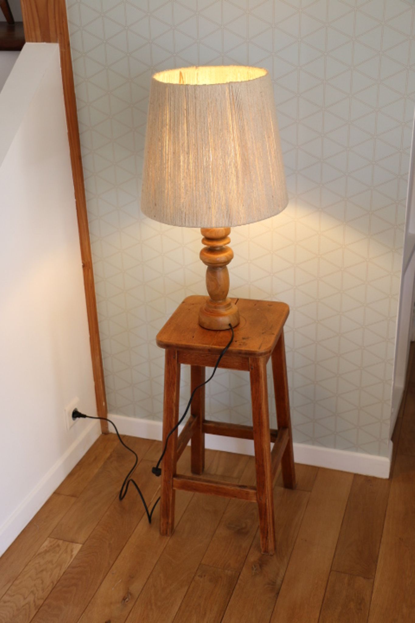 Turned wood lamp with 600mm rope shade