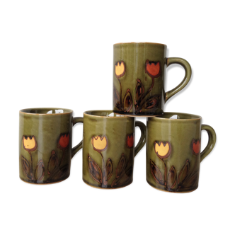 4 mugs en céramique émaillés verts motif tulipes