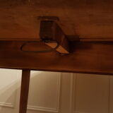 Round table with flaps