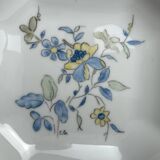 Octagonal empty pocket dish, hand-decorated earthenware, 20th century.