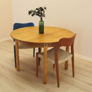 Round oak table, Danish design, 1960s, designer: Henning Kjærnulf