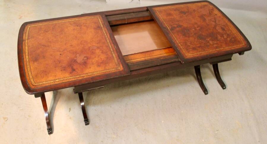 Regency Coffee Table with Extendable Pulls