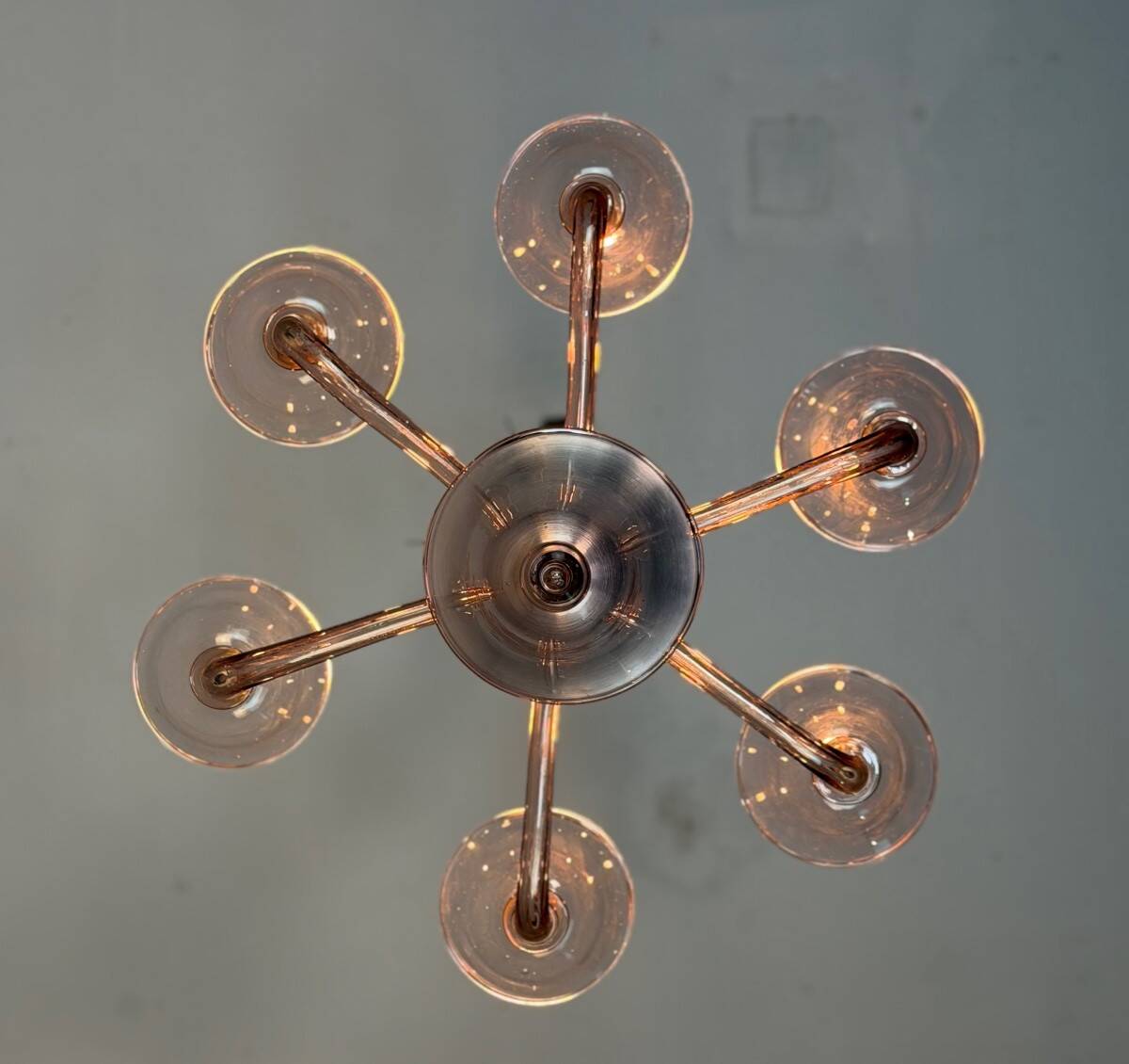 Venetian lustre made of Murano glass in amethyst colour, circa 1920.