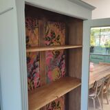 Renovated old showcase