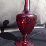 Vase soliflore rouge sang