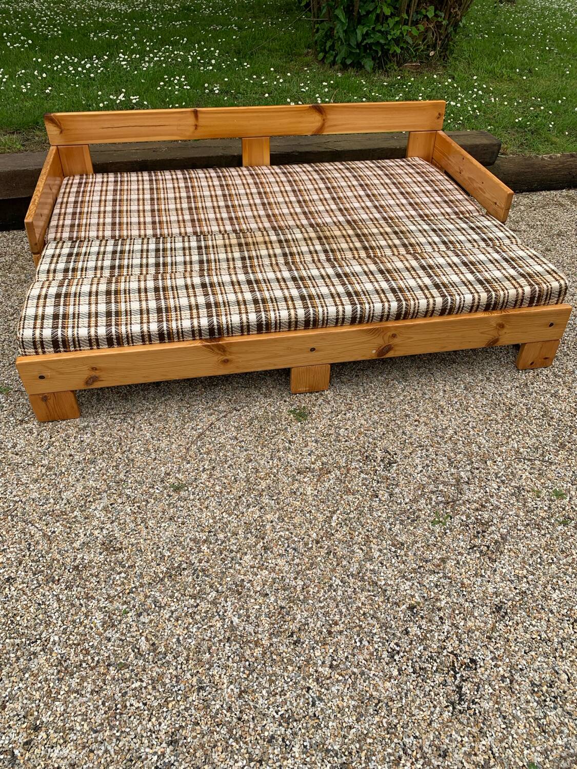 Vintage Daybed - Brutalism/Modernism
