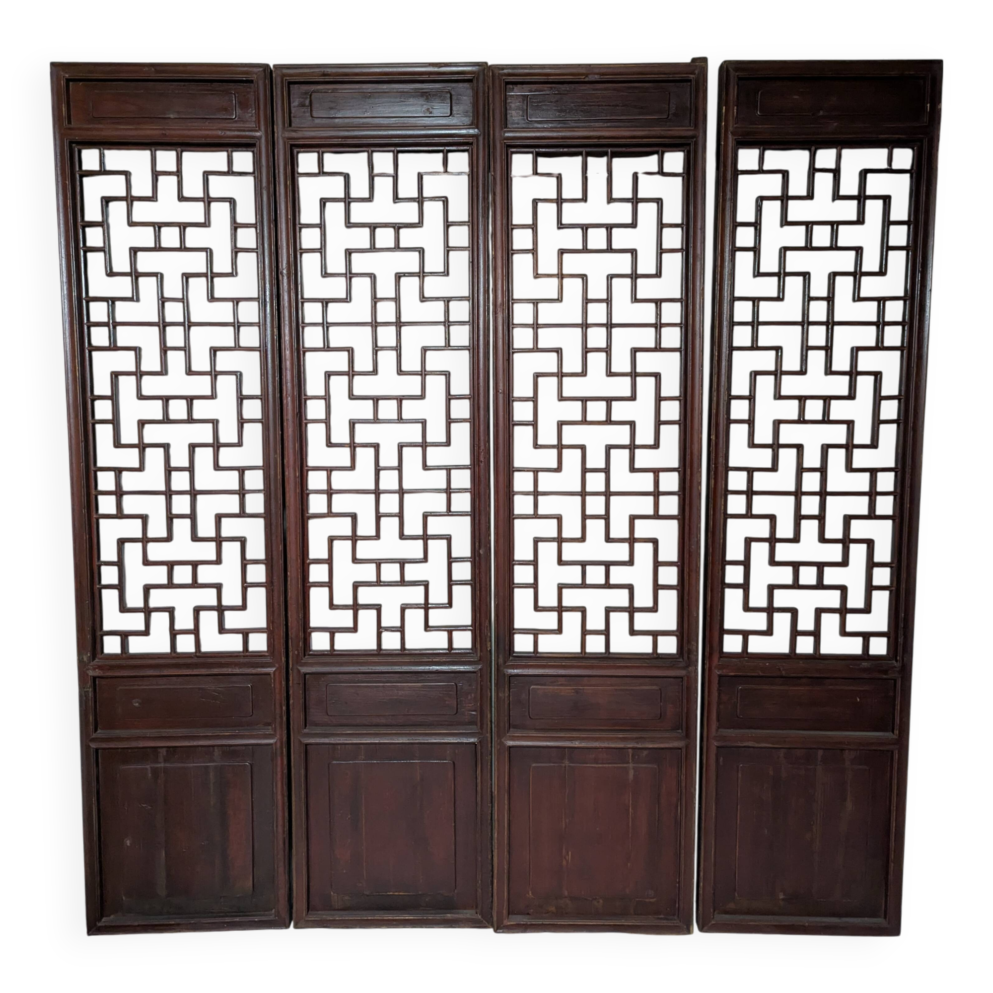 Chinese screen-claustra