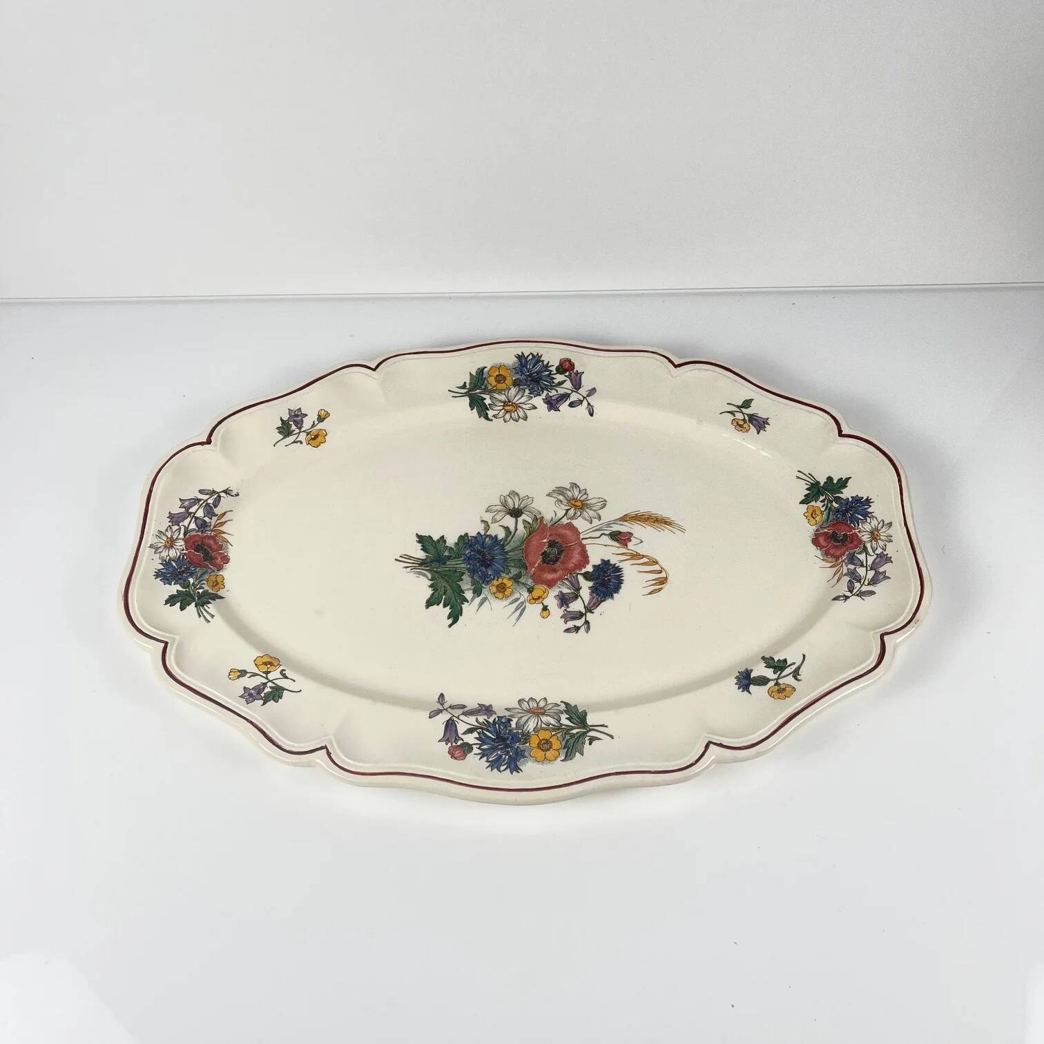 Large "Agreste" dish from Sarreguemines, early 20th century.