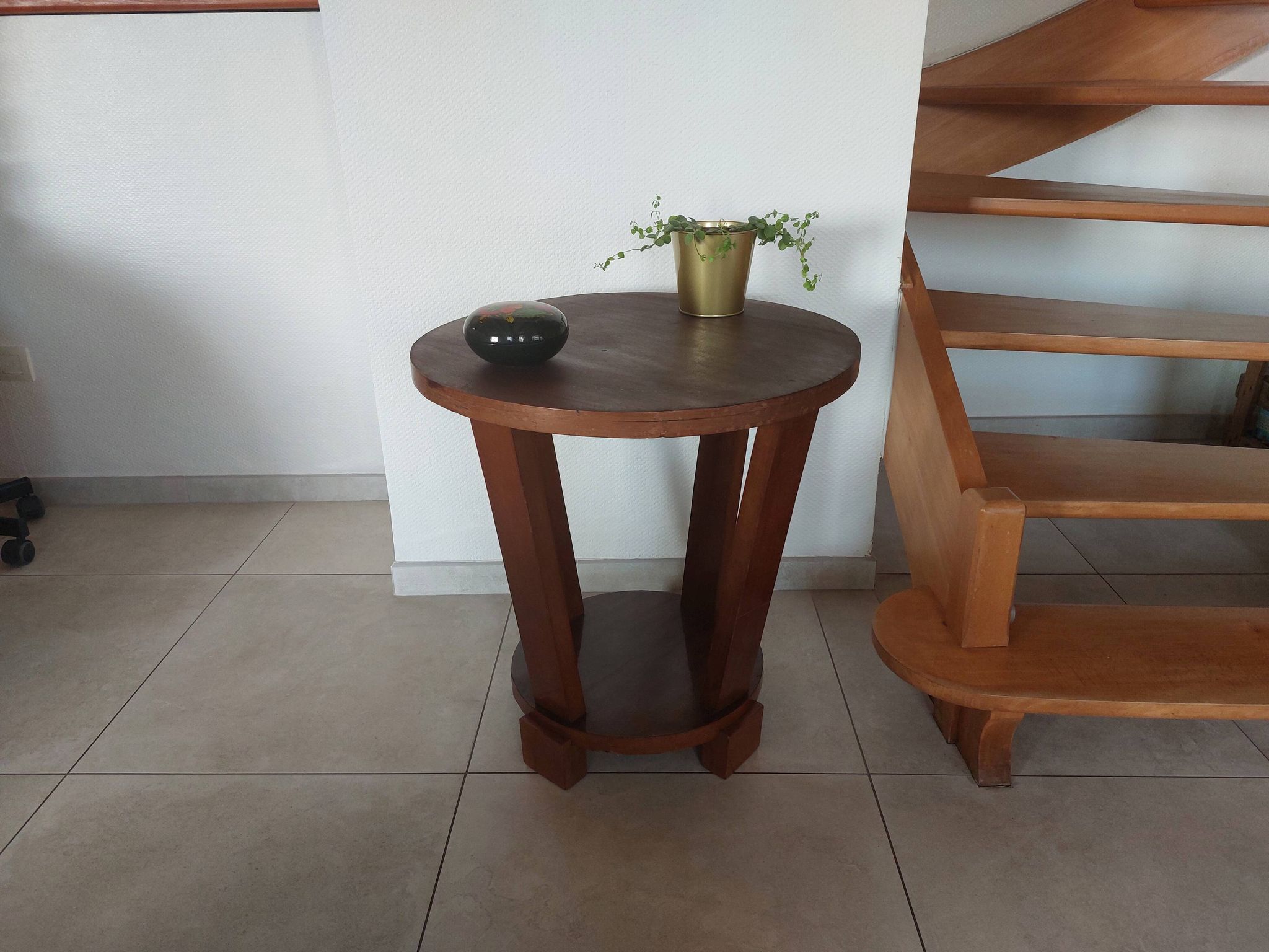 round Art Deco side table