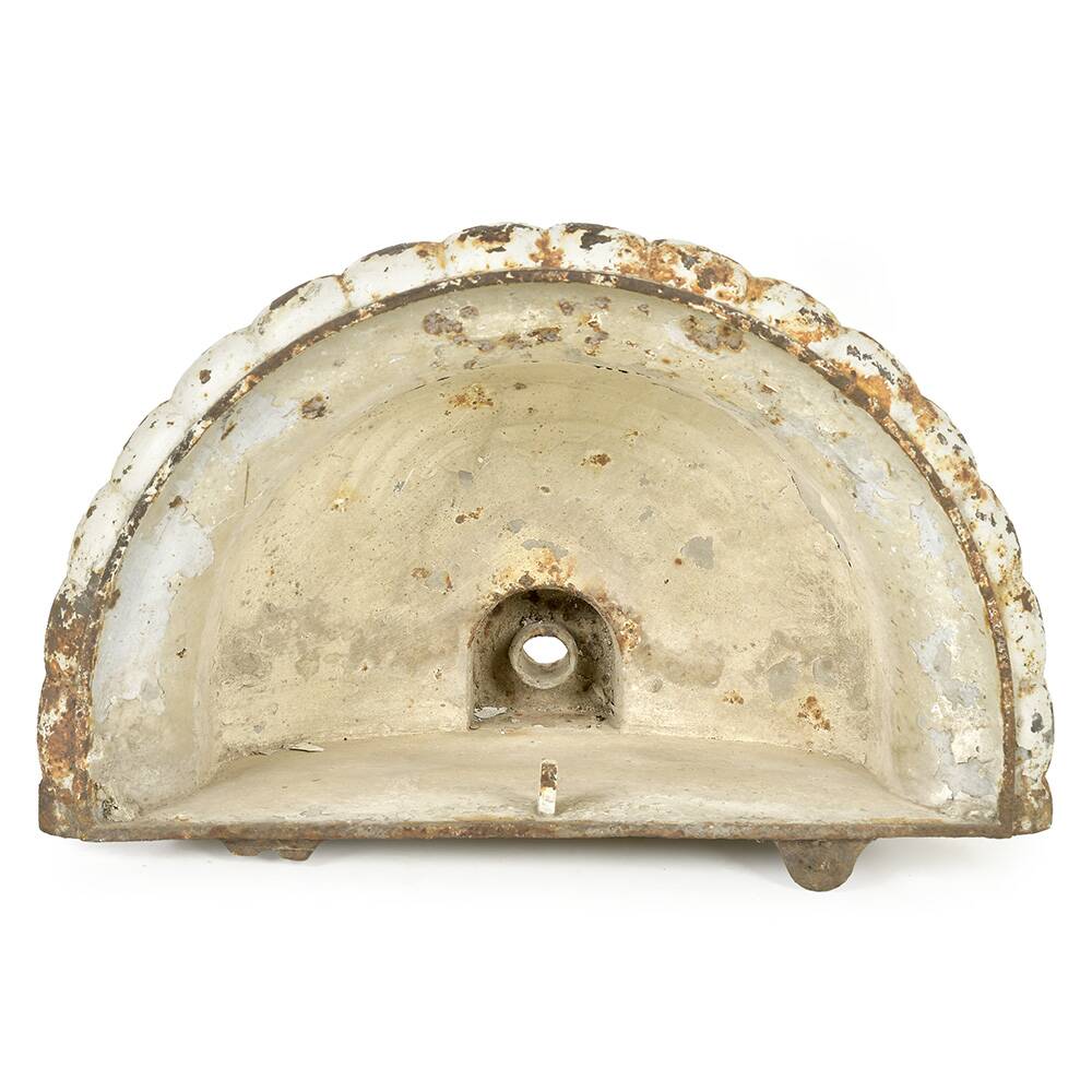 Pair of Medici cast iron wall-mounted basins