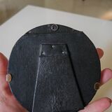 Old round frame
