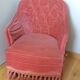 Fauteuil crapaud en velours rose
