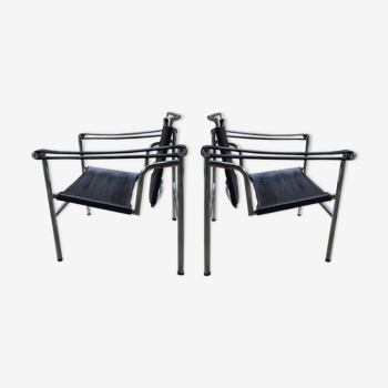 Pair of leather armchairs designed by Charlotte Perriand, Le Corbusier, Pierre Jeanneret - model L