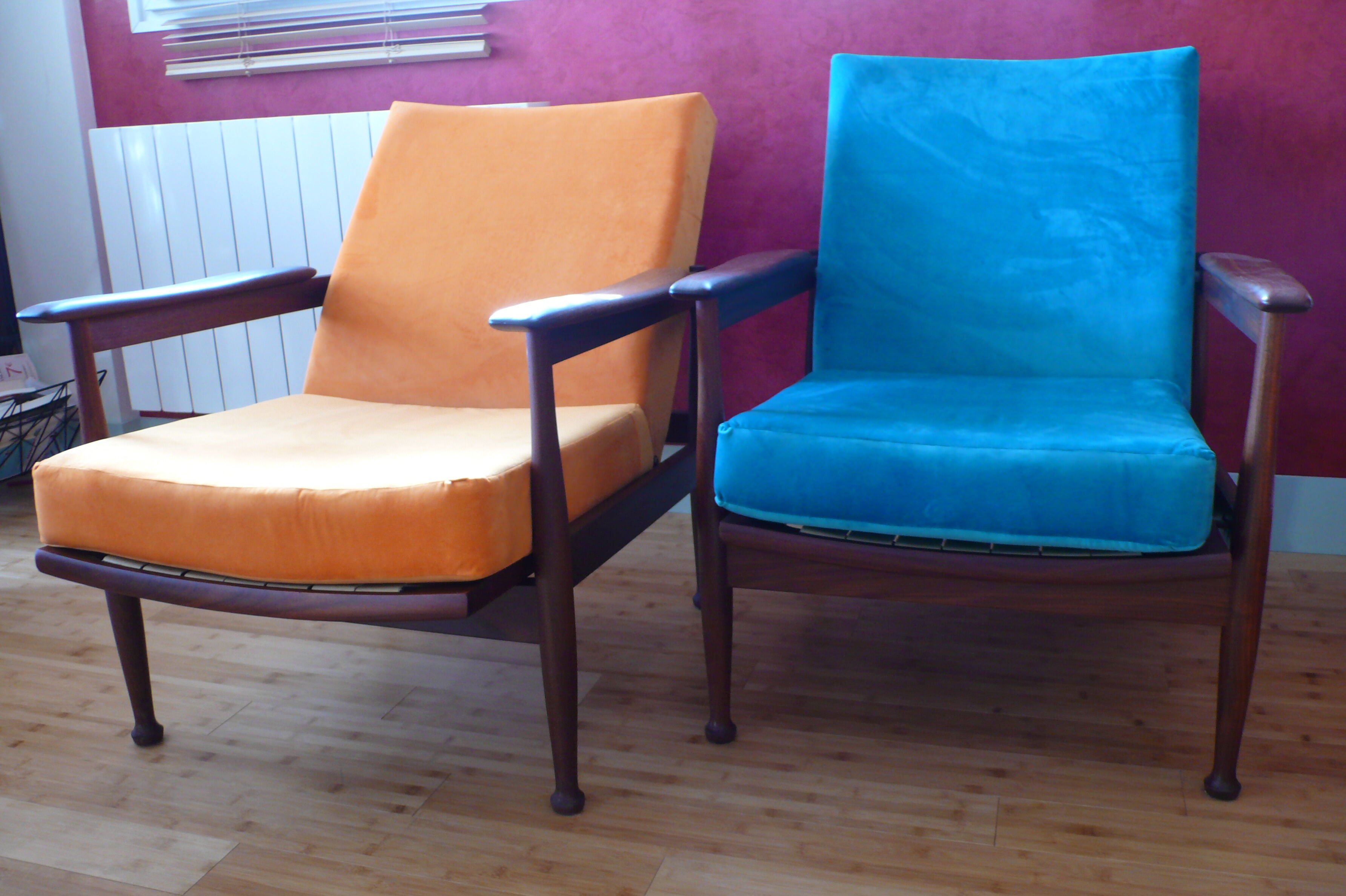 Fauteuils inclinables modèle Manhattan du designer Guy Rogers