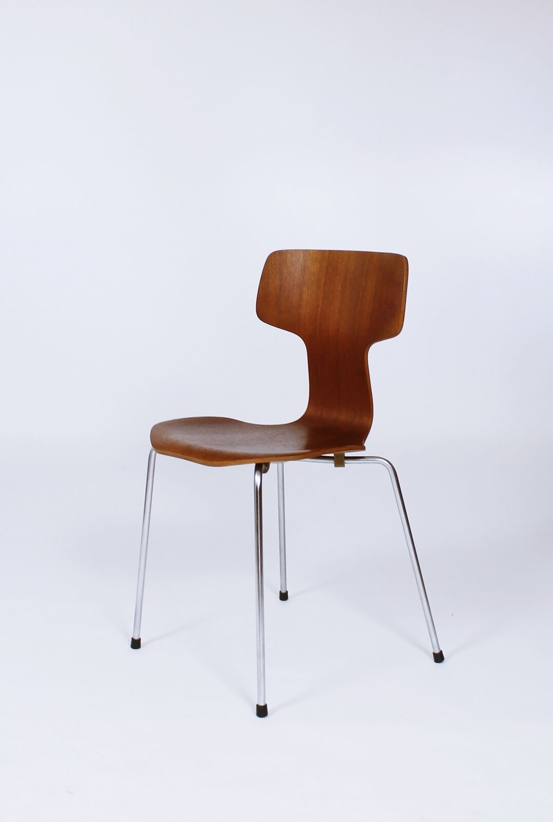 Model 3103 chairs by Arne Jacobsen for Fritz Hansen, 1960