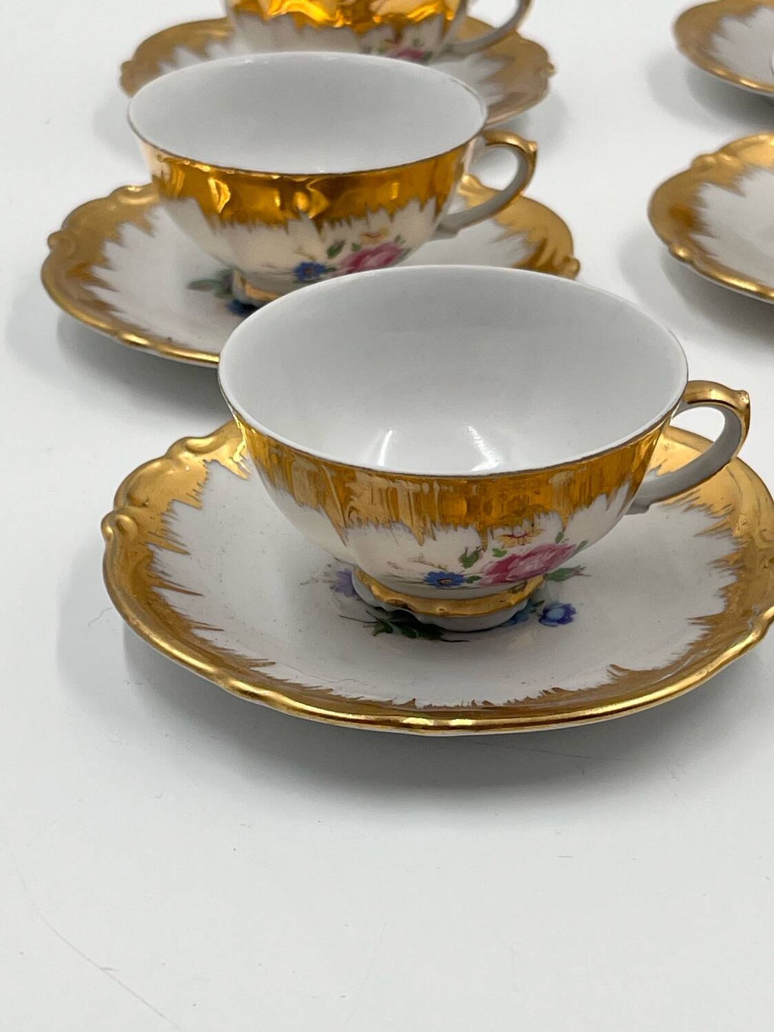 Lot de tasses et sous tasses  Bavaria