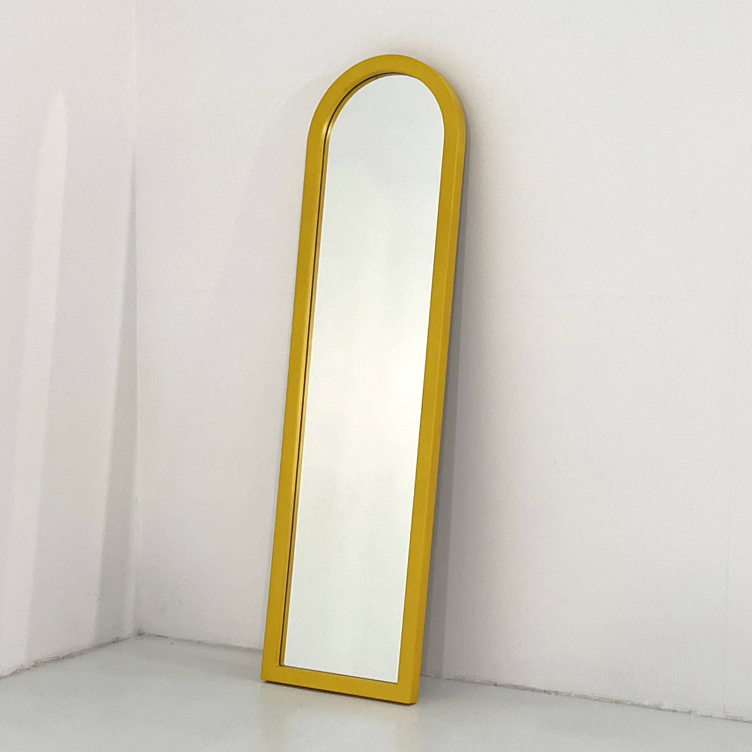Yellow mirror by Anna Castelli Ferrieri for Kartell 1980