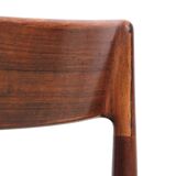 Suite de 4 chaises scandinaves en teck modèle 39