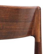 Suite de 4 chaises scandinaves en teck modèle 39