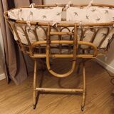 Vintage rattan couffin