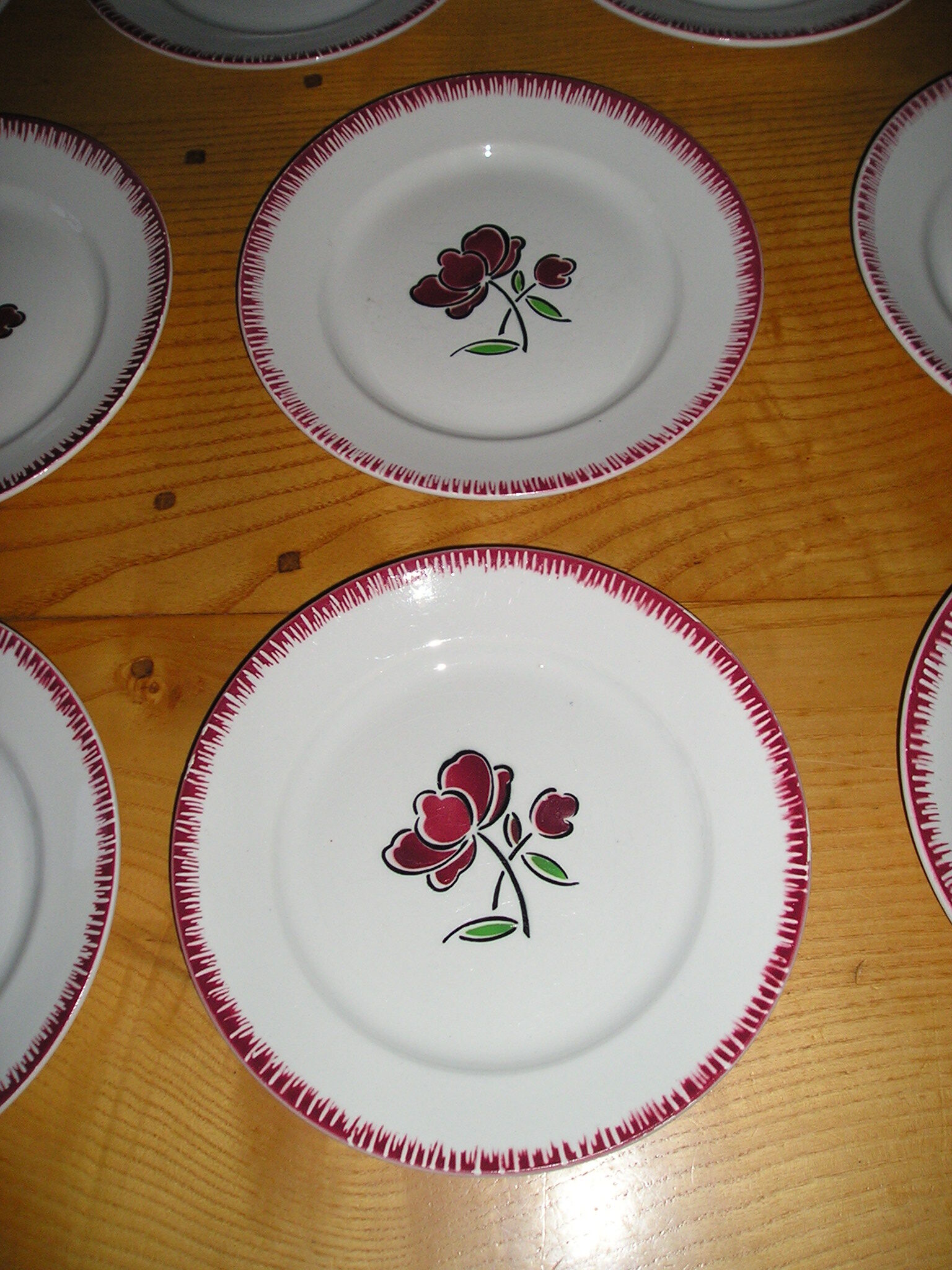 Service de table de 10 assiettes plates et 10 creuses Badonviller
