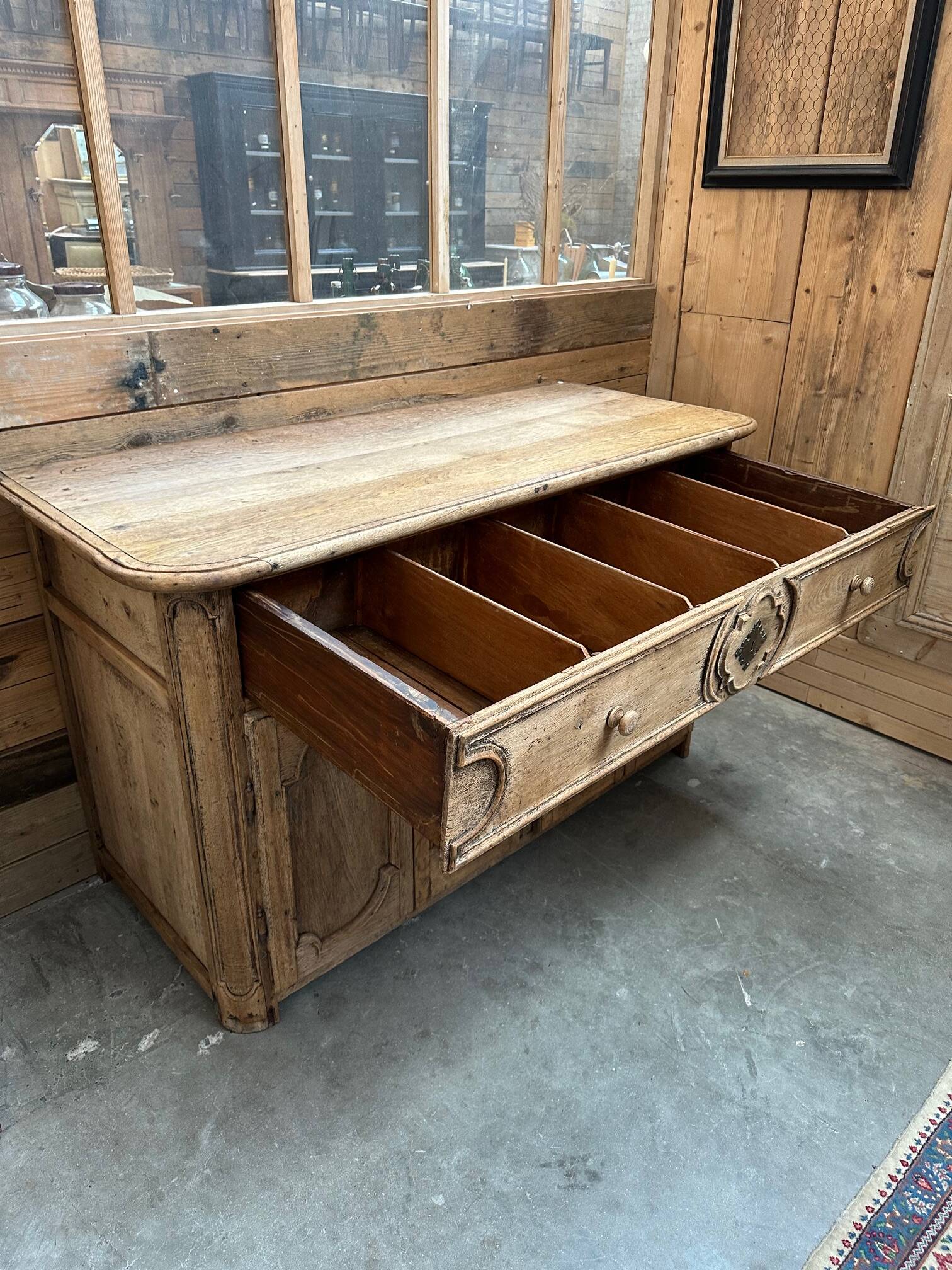 Atypical 19th century oak sideboard