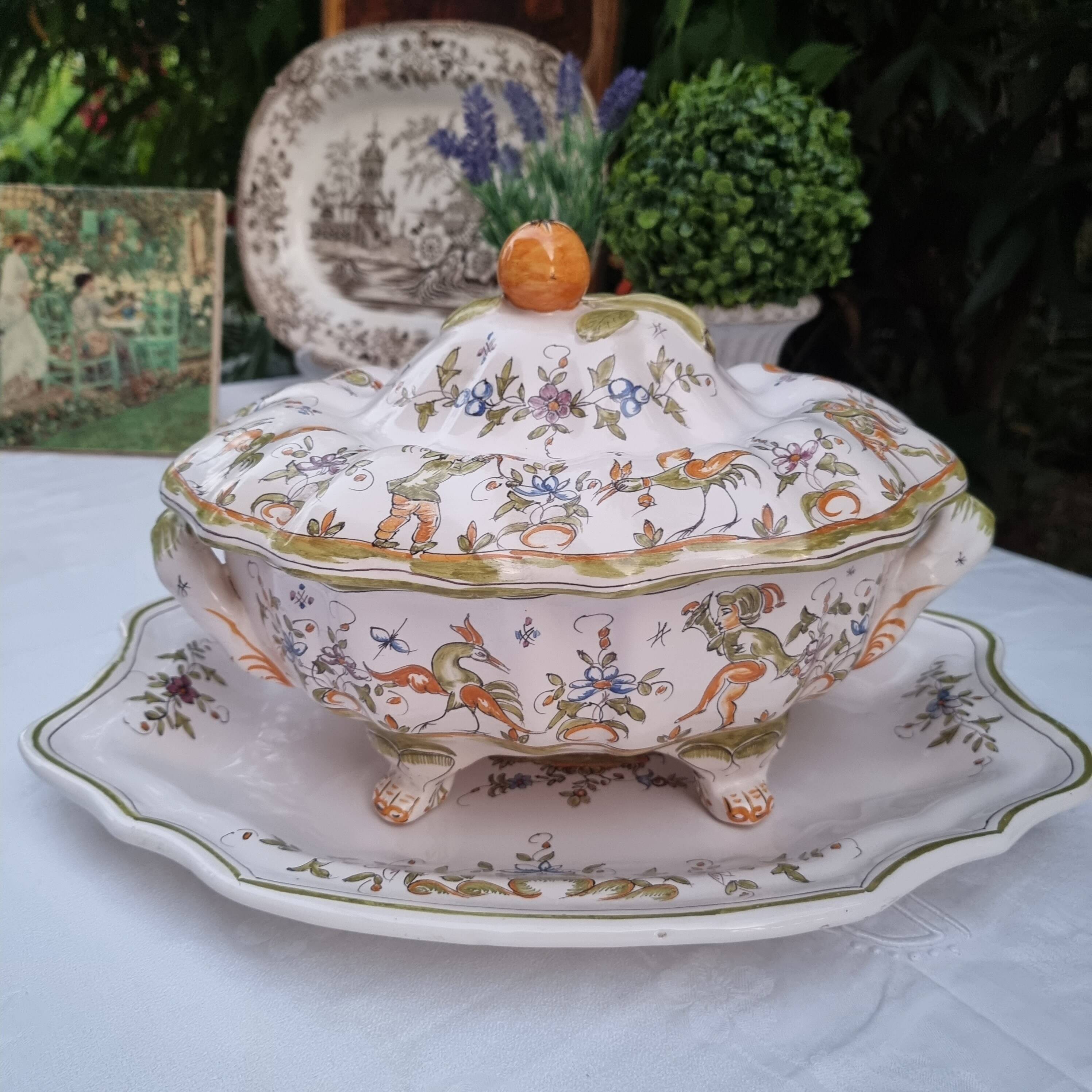 Large vintage French porcelain soup tureen from Moustiers Martres Tolosa