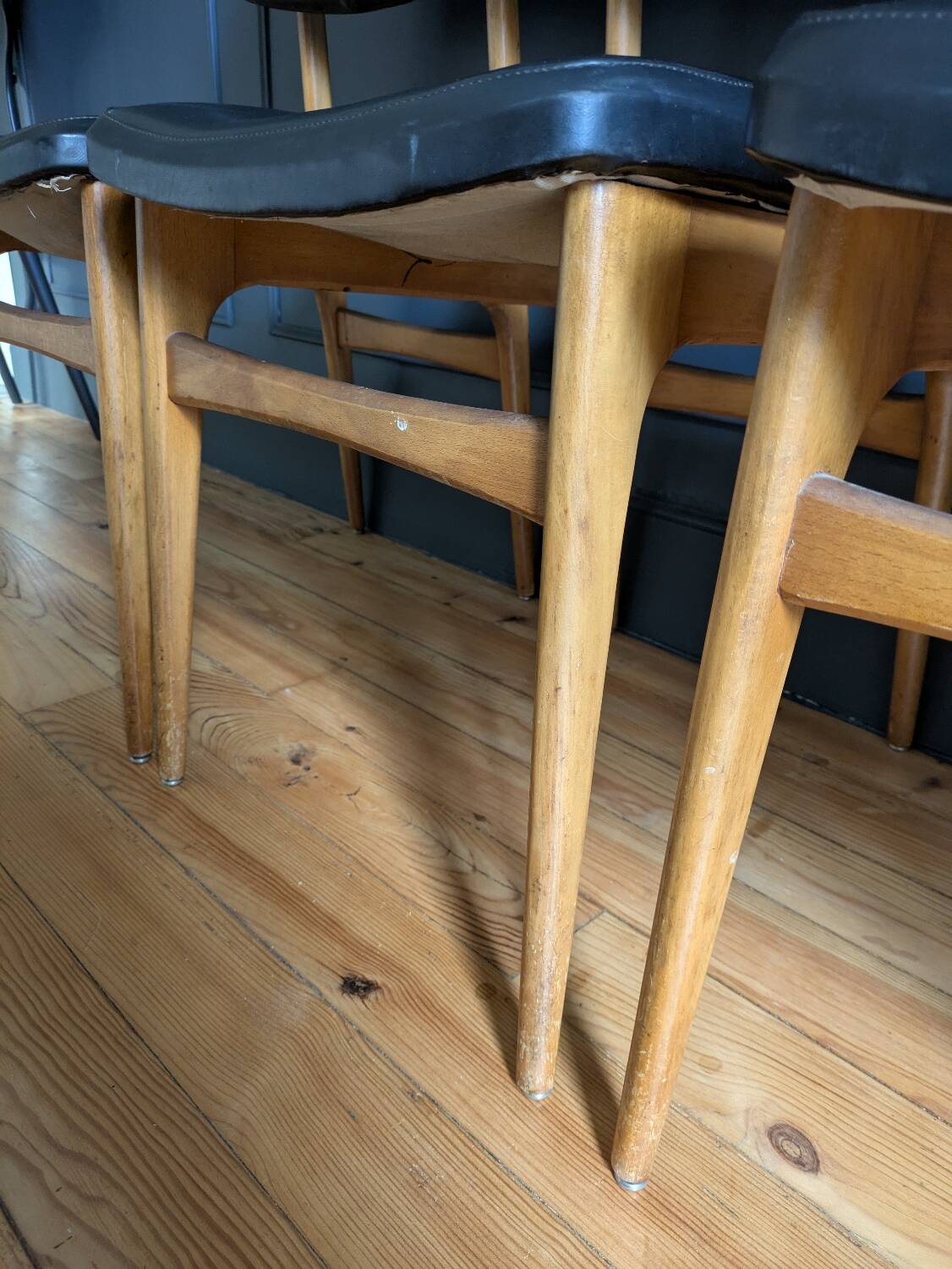 Set of Stella chairs