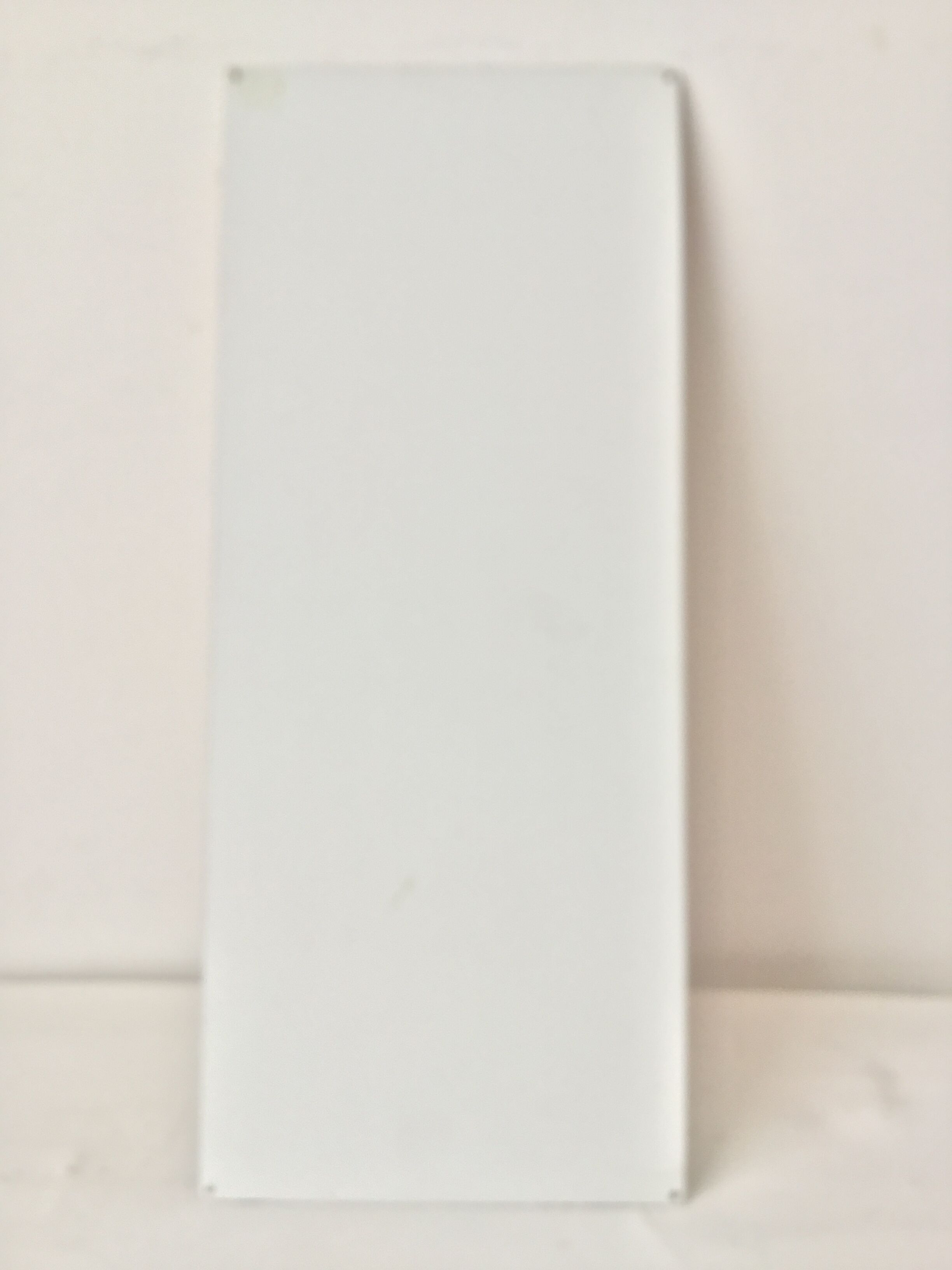 Enamelled advertising plate