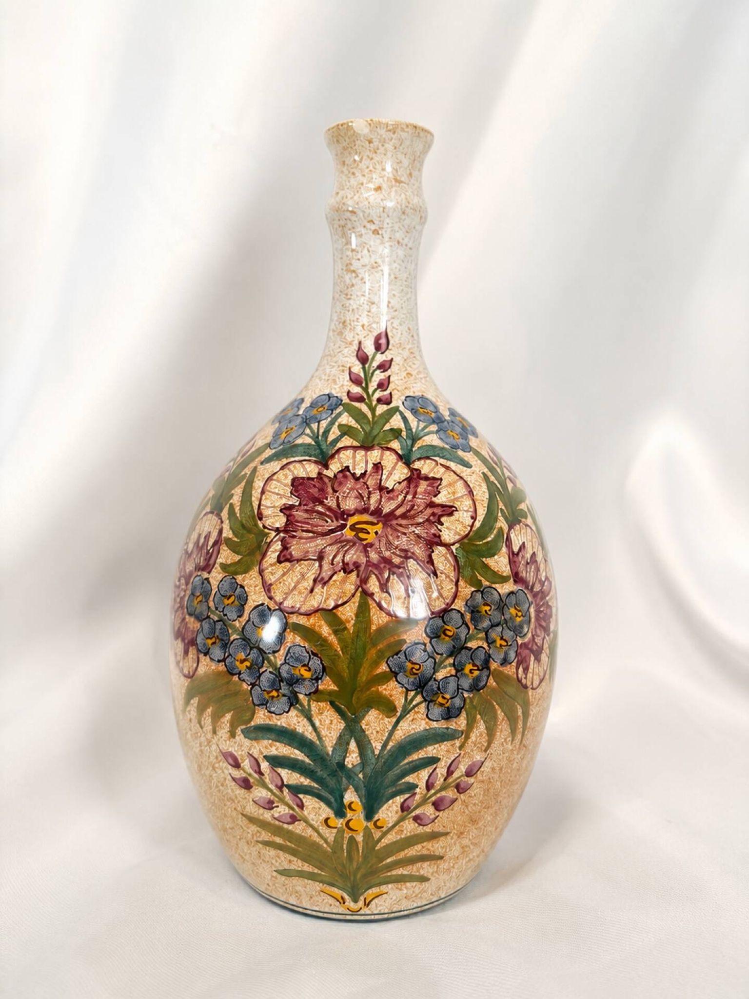 Magnificent vintage vase signed Simon-D – Glazed ceramic with floral decoration.