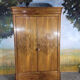 Armoire époque Louis Philippe en noyer