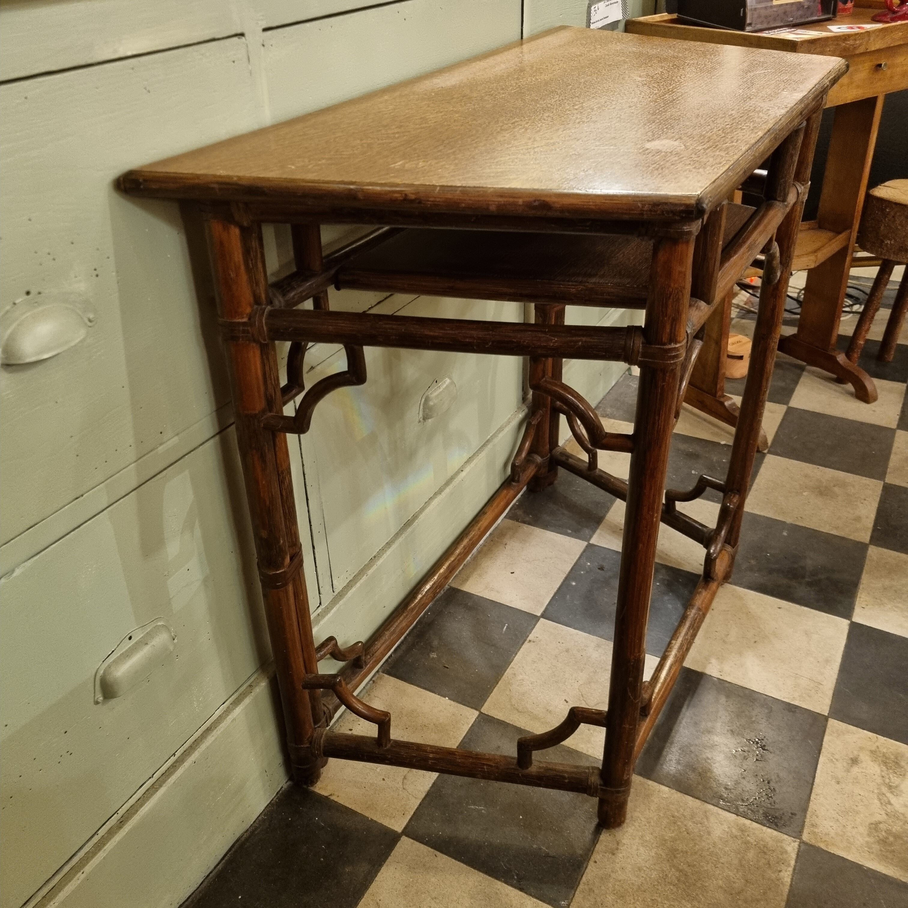 Console trapèze bambou 1900