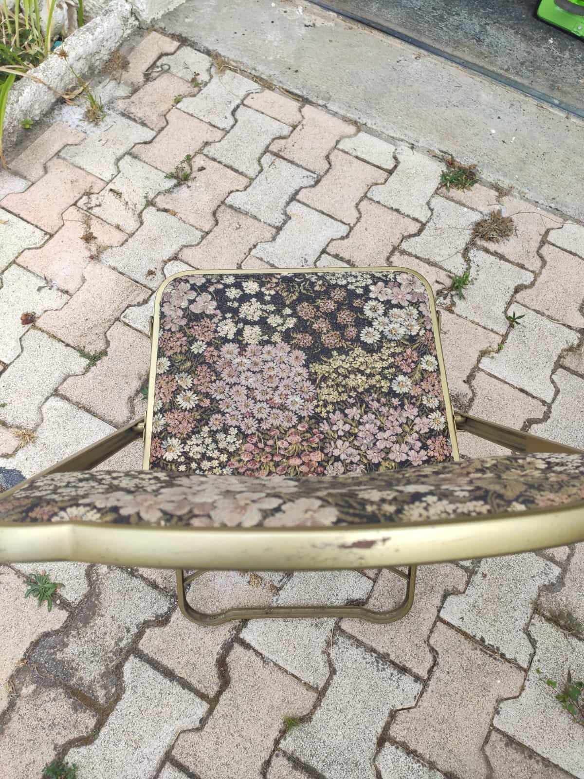 Folding chair "opera" floral pattern