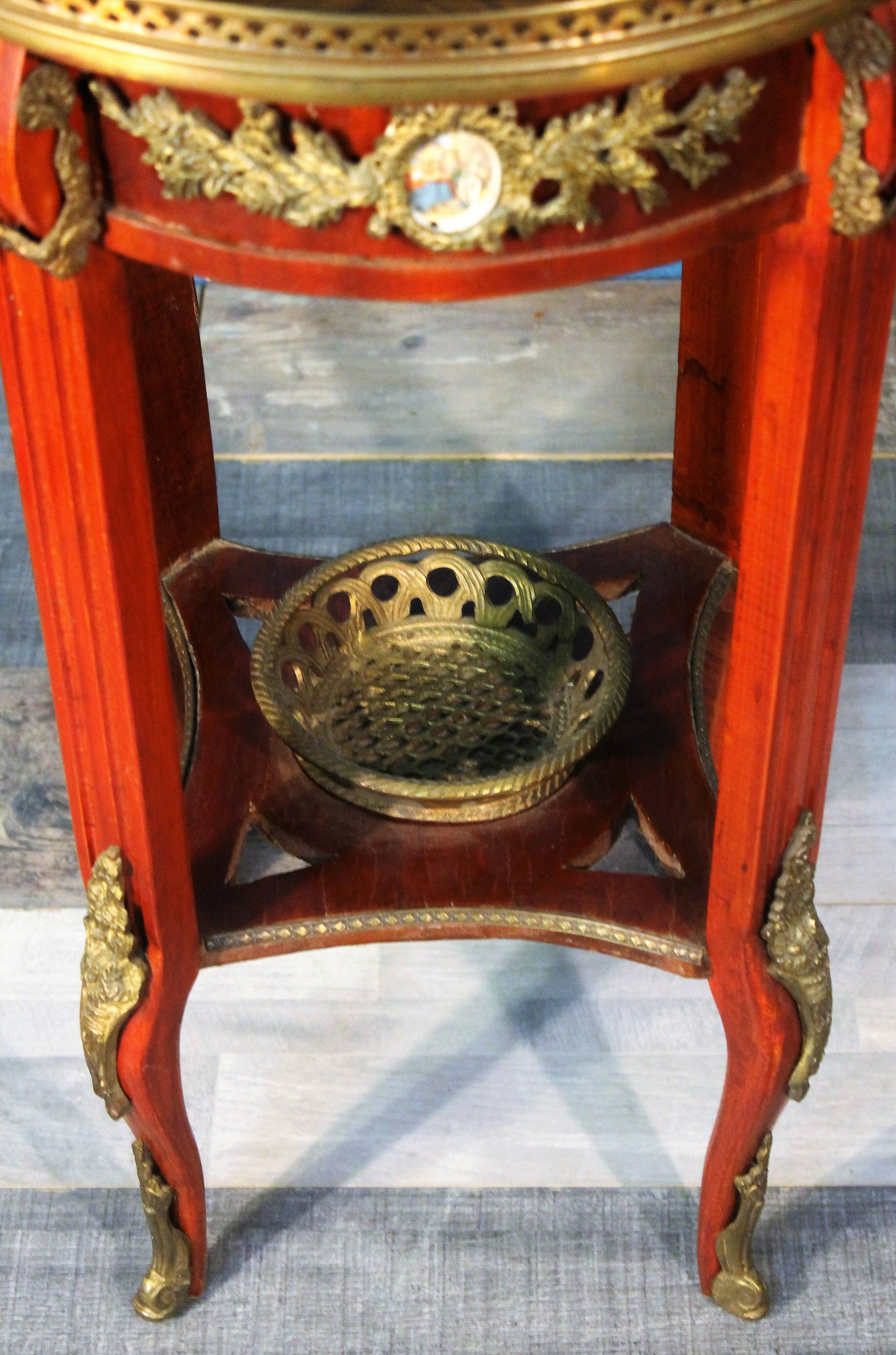 Guéridon style XIXème