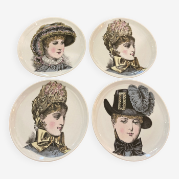 Set of 4 portrait plates porcelain of Paris