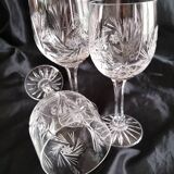 Verres en cristal ciselés